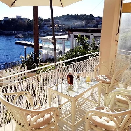 Sea Rose Lägenhet Kassiopi Exteriör bild