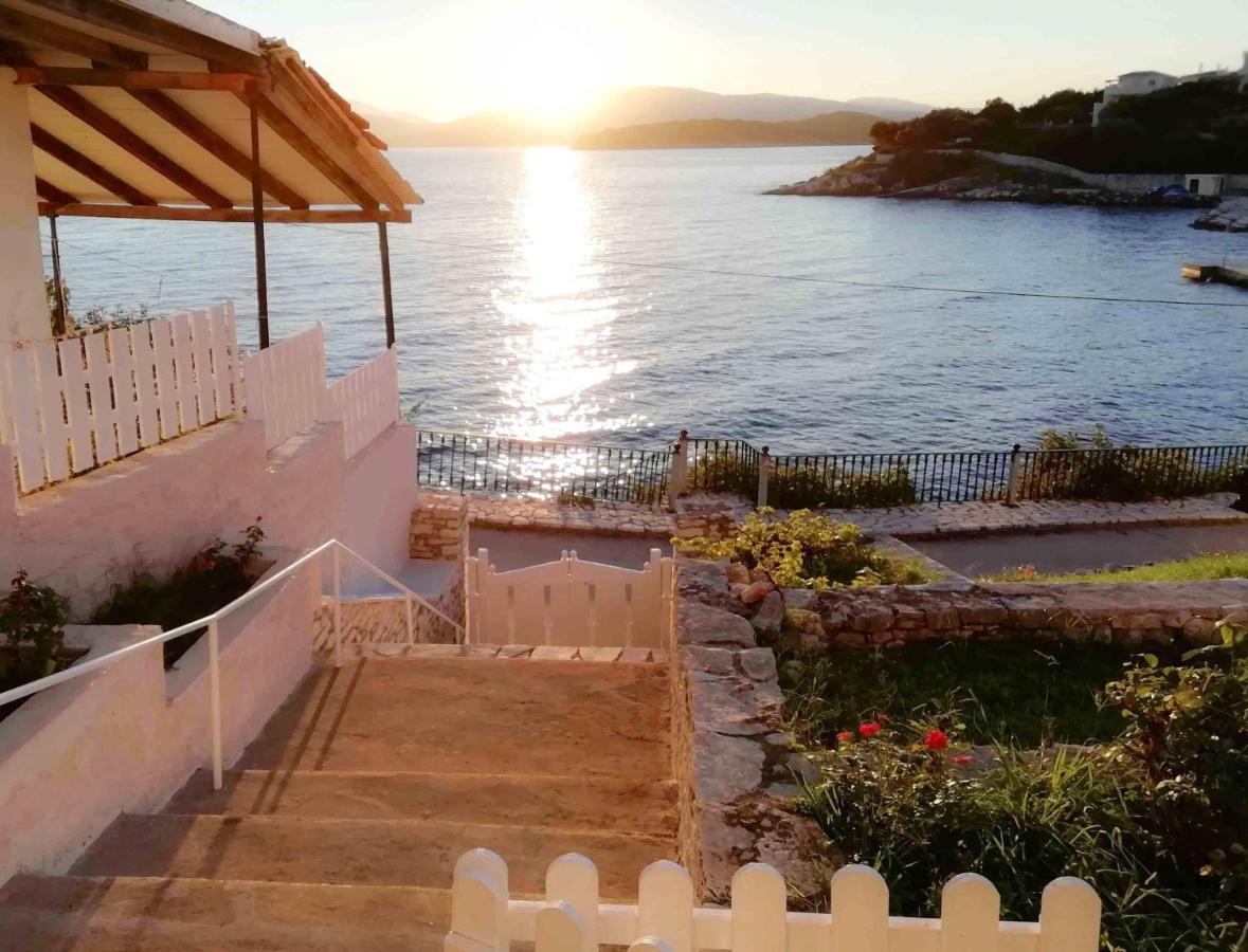 Sea Rose Lägenhet Kassiopi Exteriör bild